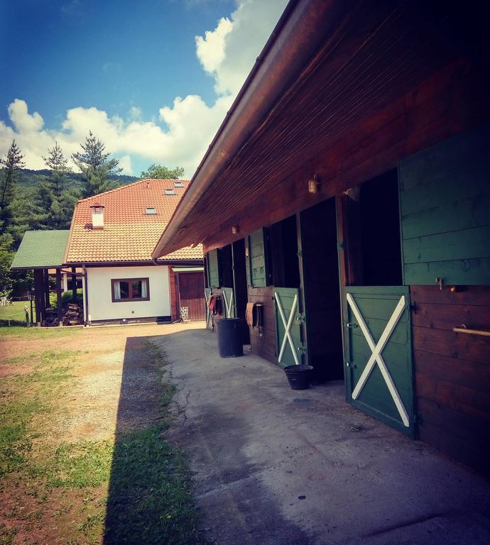 Monteoro Horse Village Ameno Екстер'єр фото